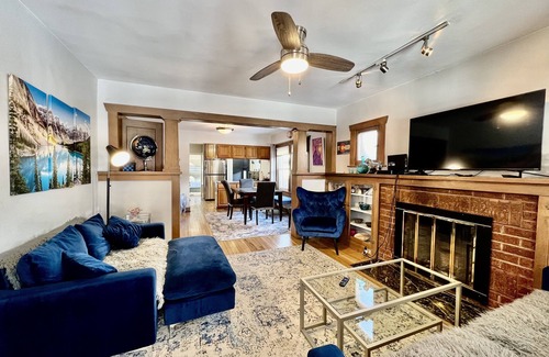 Congress Park House | 3 bedroom vacation home near Denver Botanic Gardens