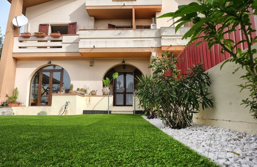 S'oru e Mari Villa | 3 Bedroom Villa in Quartu Sant'Elena