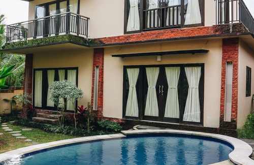 Sebatu Villa | 3 Bedroom Villa with Private Pool in the middle of rice field