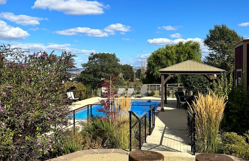 Medford Apartment | 3 bedrooms all with queen-size beds, and 2 bathrooms.