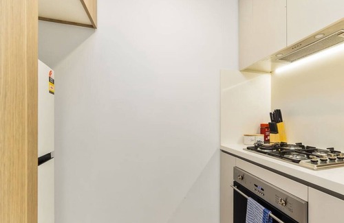 Arncliffe Apartment | 3 Bedrooms apartment located in Arncliffe