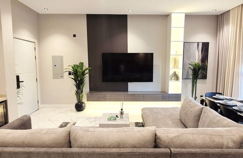 Riyadh Apartment | 3 bedrooms aprt monthly rent