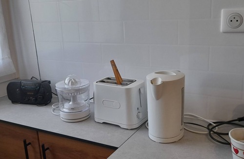 Sainte-Anne Apartment | 3 Bedrooms-Ideal quiet long stay for 3 people-September 2025 to June 2026