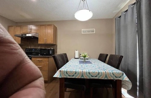 Sherwood Park House | 3 BHK+2.5BATH Luxury Home in Sherwood Park