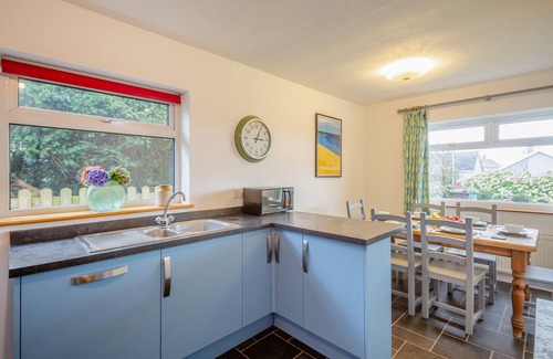 Edern House | 3 Bro Terfyn - Three Bedroom House, Sleeps 6