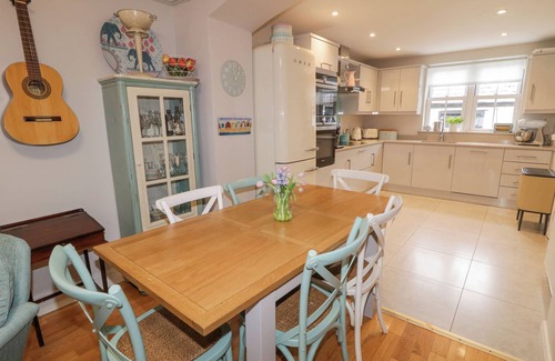 Rathmullan Cottage | 3 COASTGUARD STATION, family friendly in Rathmullan, County Donegal