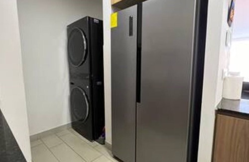 Quito House | 3 Dormitorios en el Edificio ONE de Quito+Piscina