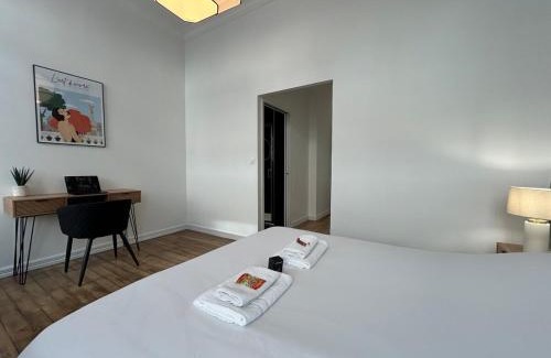 Reims City Centre Apartment | 3 Lenoir Grand T3 luxueux au centre-ville 4 pers