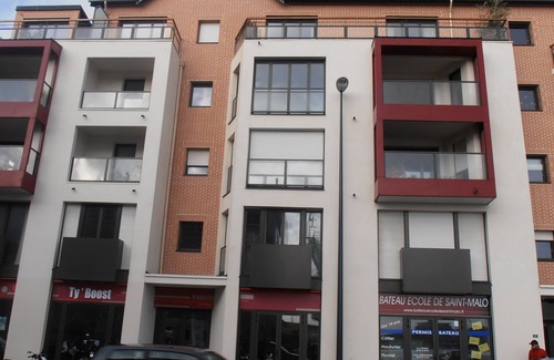 Courtoisville-Sillon-Moka Apartment | 3 * luxury apartment of 90 m2, Sillon beach 50m, garage & WiFi