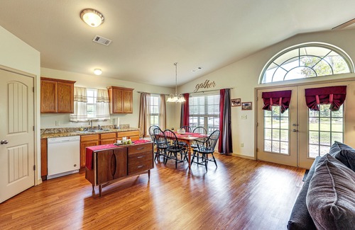 Fort Coffee Cottage | 3 Mi to Arkansas River: Rural Family Home w/Yard