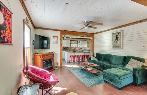 Thomas House | 3 Mi to Blackwater Falls: Peaceful Retreat w/Deck