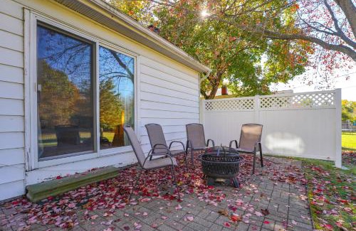 Jackson House | 3 Mi to Dtwn Home with Fire Pit and Yard in Jackson