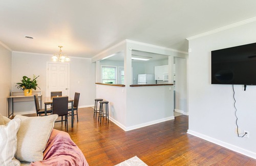 Hopewell House | 3 Mi to Historic Dtwn: Hopewell Home w/Yard