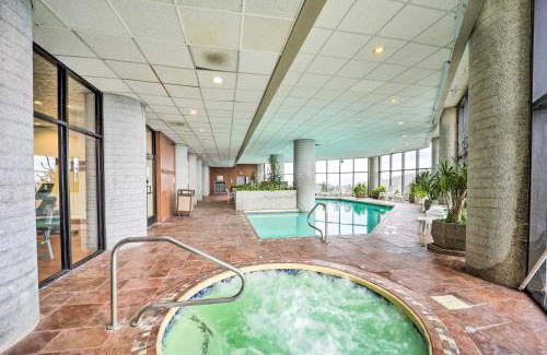 Sugar Mountain Apartment | 3 Mi to Sugar Mtn Slopes! Condo with Hot Tub and Pool