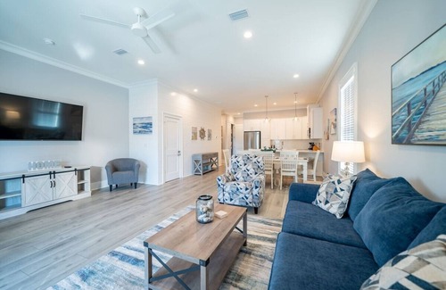 Gulf Shores House | 3-min walk to beach | Pool | Bikes | BBQ | Games