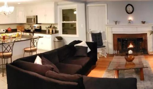Needham House | #3 Spacious Room 6 min to Babson College!