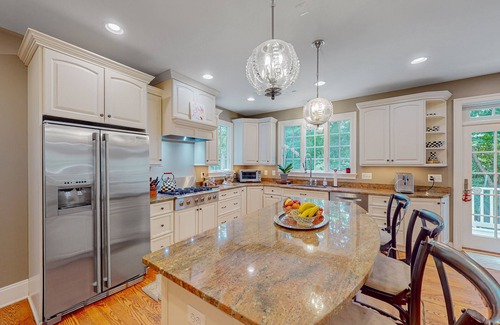 West Annapolis House | 3-story home near river with patio, firepit, Ping-Pong, grill and wood fireplace