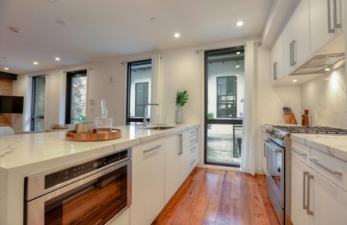 French Quarter Condo | 3-Story Luxury Residence - French Quarter - Unit 204
