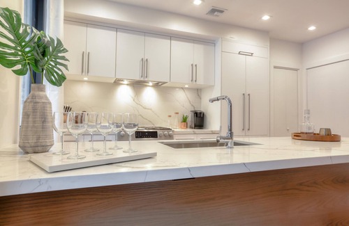 French Quarter Condo | 3-Story Luxury Residence - French Quarter - Unit 204
