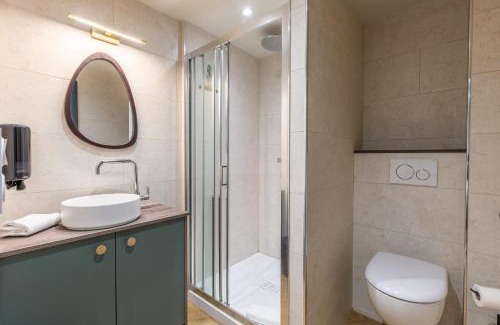 Clermont Ferrand City Centre Apartment | 3 studios haut de gamme Immeuble chic centre