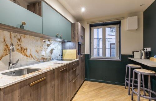Clermont Ferrand City Centre Apartment | 3 studios haut de gamme Immeuble chic centre