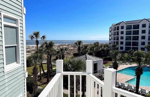 Isle of Palms Apartment | 3 Summer Dunes - Classic Ocean View Beach House!