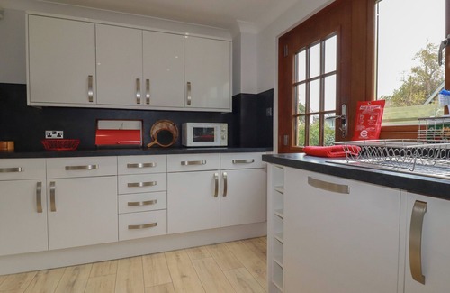 St. Just in Roseland Cottage | 3 The Bowling Green