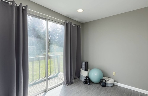 Knolls Thomas House | 30 Day Minimum Rental - 3BR House - Close to OSU - Walk to Riverside Hospital