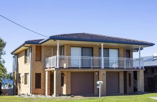Scotts Head House | 30 on Waratah