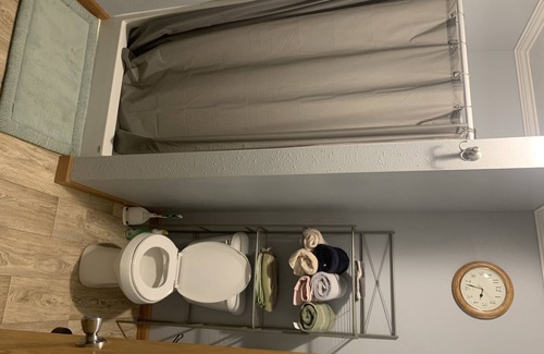 Onida Apartment | 30 short minutes from beautiful lake Oahe. Excellent hunting and fishing