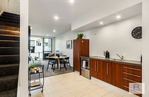 Freemans Bay Apartment | 30 Spring Street, Freemans Bay