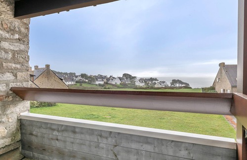 Saint-Gildas-de-Rhuys Apartment | 300m from the beach, 2 adults - 2 children