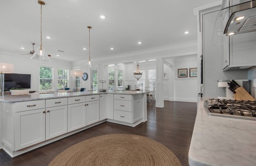 Santa Rosa Beach House | 30A LUXURY HOME BIG BLUE BEACH HOUSE LOCATED AT THE HUD/BIG CHILL IN PROMINENCE