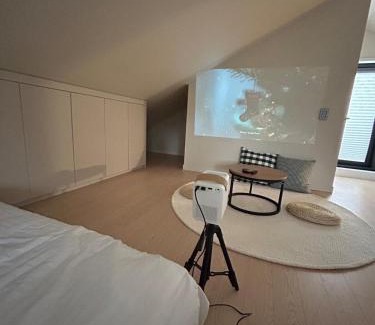 Nohyeong-dong House | 32평독채 포레하우스