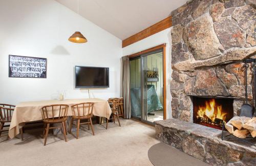 Moose Wilson Road Apartment | 3223 Thimbleberry