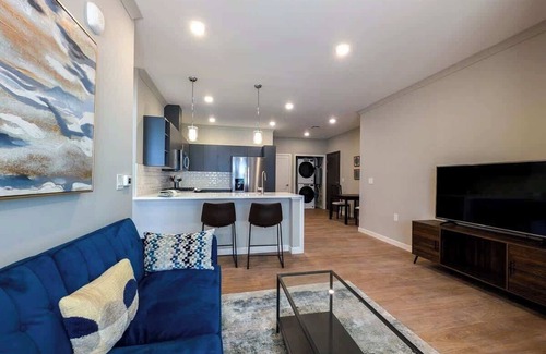 Dunellen Apartment | 328 Modern 2BR Apt Su