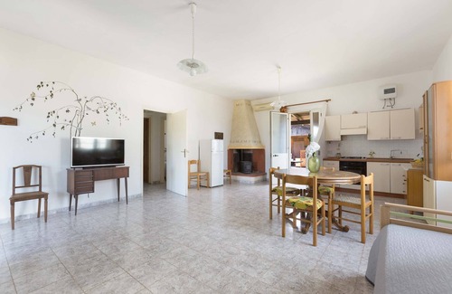 Torre Specchia Ruggeri House | 3326 Villetta Jannara by BarbarHouse