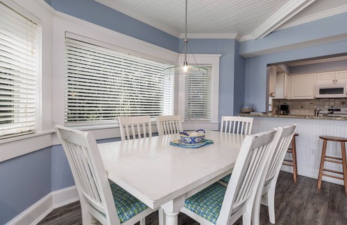 Hilton Head Island Villa | 339 Shorewood: Oceanside Villa. 2 Bed. 2 Bath. Sleeps 6. Free Bikes.