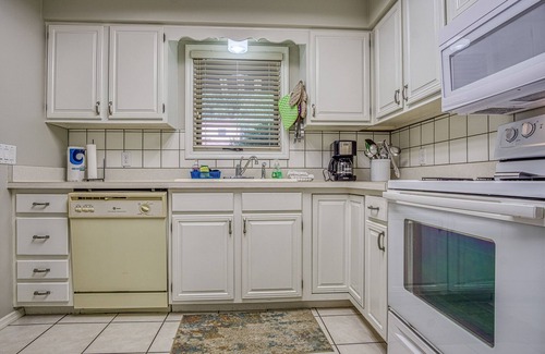 Hot Springs Village House | 34ReddLn|Townhome | Sleeps 4