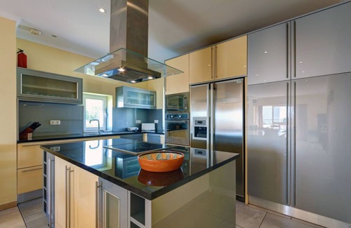 Areias de Sao Joao Villa | 35% DISCOUNT ON OCTOBER STAYS HURRY TO HAVE A GREAT TIME