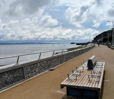 Scurlage House | 35 Gower Holiday Village with Seasonal Pool