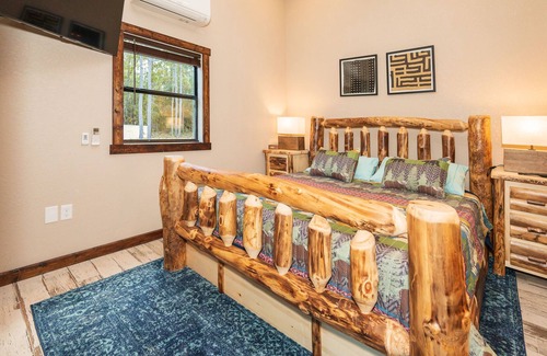 Bronson House | 35 minutes from both Gainesville and Ocala, 20 minutes from HITS