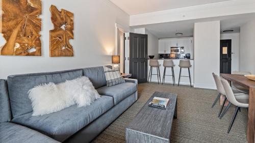 Stowe Area Resort | 351 Lodge At Spruce Peak Ski In Ski Out 3 Bedroom Suite By Stowe Mountain Rentals