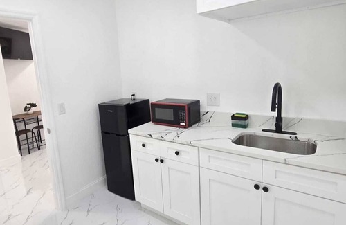 Clearwater Apartment | #37 Belcher unit 1