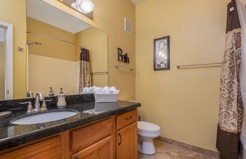 Avondale Condo | 3BD/2BA Condo 5min from Westgate