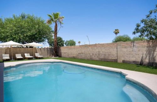 Tempe House | 3BD 2BA Cool and Relaxing Home w Pool!