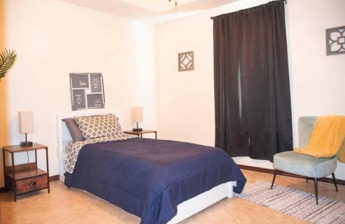 Edinburg Apartment | 3BD 2BT town suite minutes away Medical Center