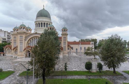 Patras Apartment | 3BD Apartment in the Center - Self check in