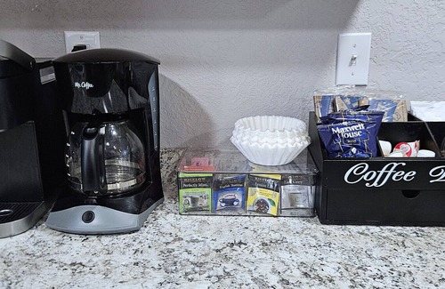 Page Condo | 3Bd, King, Brkfst, Large TVs, W/D, Sleeps 11, BBQ