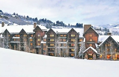 Avon Condo | 3BD Timbers Bachelor Gulch- Complimentary Ski Lift Tickets - Ski-in & Ski-out